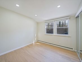 45 Roslyn Road, Roslyn Heights NY 11577