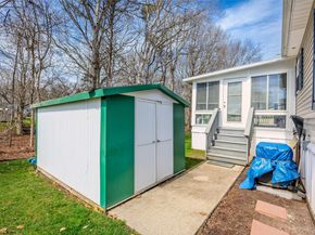 638 Fresh Pond Avenue 343, Calverton NY 11933