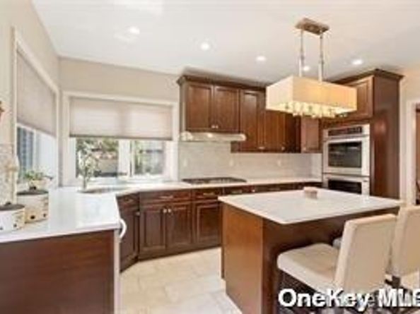 7523 Narrows Avenue, Brooklyn NY 11209