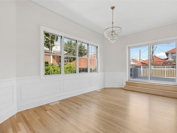 65 W Beech Street, Long Beach NY 11561