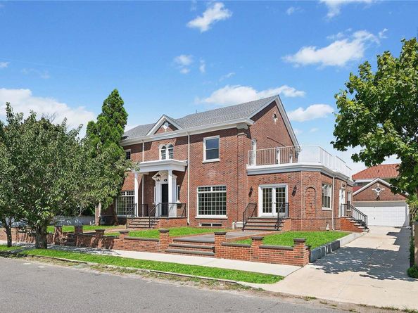 65 W Beech Street, Long Beach NY 11561