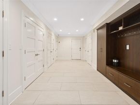 853 W Park Avenue, Long Beach NY 11561