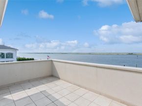 853 W Park Avenue, Long Beach NY 11561