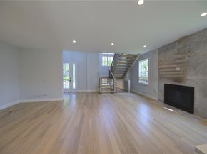 6 Crystal Mews Lane, East Hampton NY 11937