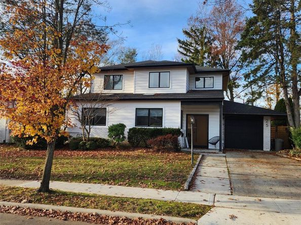 25 Lewis Lane, Port Washington NY 11050