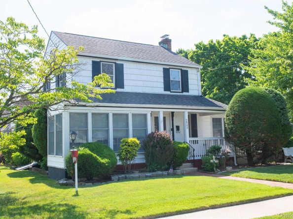 2445 Soper Avenue, Baldwin NY 11510
