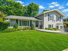 11 Beverly Lane, East Moriches NY 11940