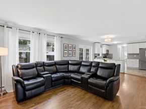 9 Northumberland Drive, Shoreham NY 11786