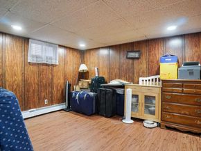 54 E Maujer Street, Valley Stream NY 11580