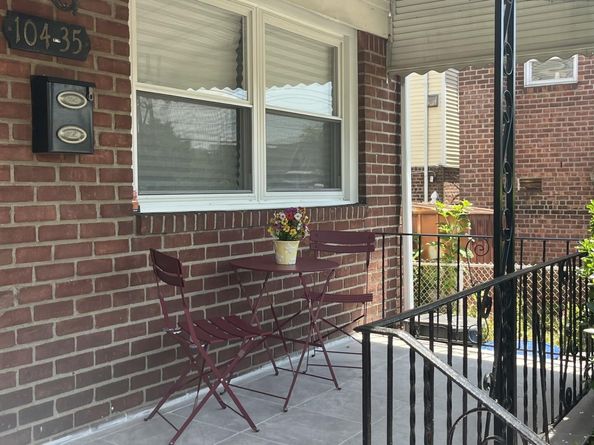 104-35 186th Street, Saint Albans NY 11412