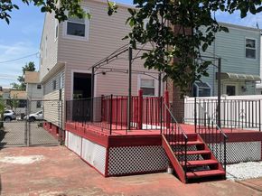 104-35 186th Street, Saint Albans NY 11412