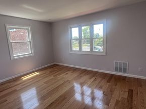 104-35 186th Street, Saint Albans NY 11412