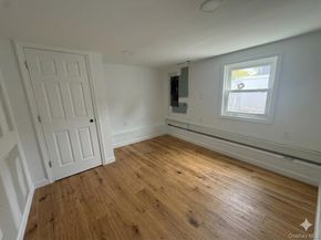 354 Easton Street, Ronkonkoma NY 11779
