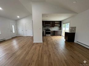 354 Easton Street, Ronkonkoma NY 11779