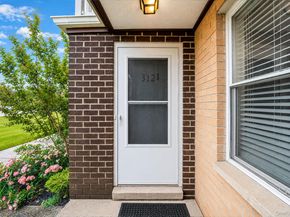 312 Artist Lake Drive 312, Middle Island NY 11953