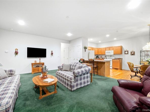 240 Ira Road, Mount Sinai NY 11766