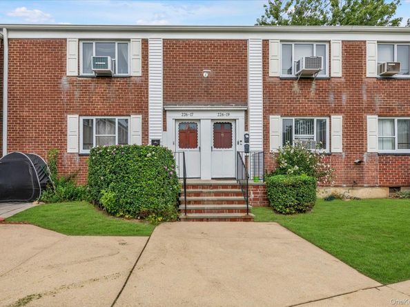 22617 Hillside Avenue S09, Queens Village NY 11427