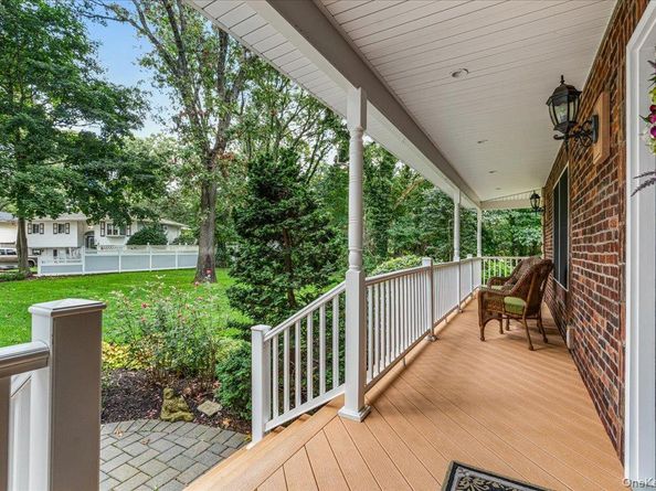 53 State Place, Huntington NY 11743