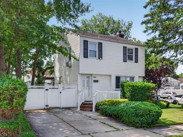 166-04 22nd Avenue, Whitestone NY 11357