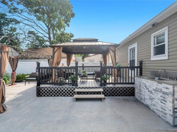 717 N William Street, Baldwin NY 11510