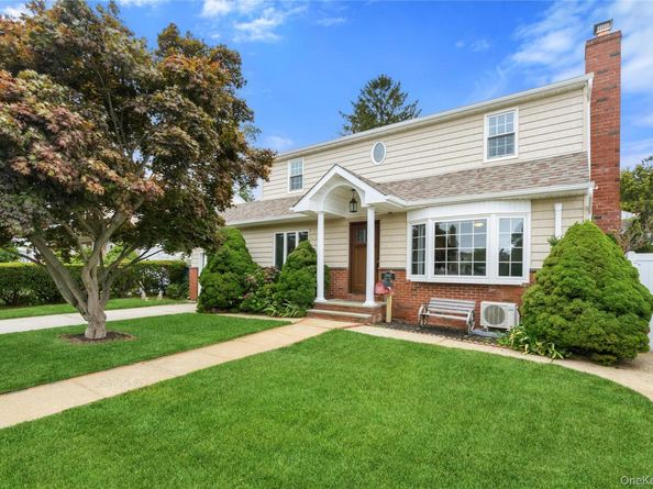 1865 Dover Road, Wantagh NY 11793