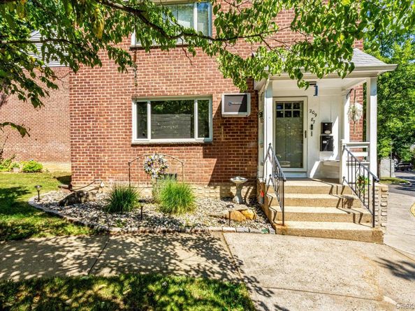209-87 18th Avenue 196, Bayside NY 11360