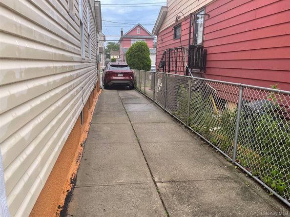 10506 221st Street, Queens Village NY 11429