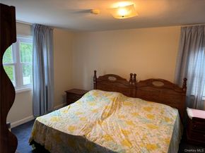 Undisclosed Address #1000840, Yonkers NY 10701