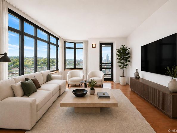 112-01 Queens Boulevard 21B, Forest Hills NY 11375