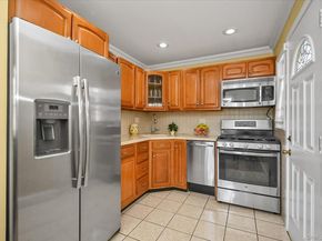 126 Roeckel Avenue, Valley Stream NY 11580