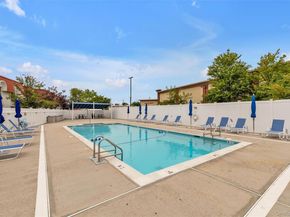 17 Alhambra Drive 17, Oceanside NY 11572