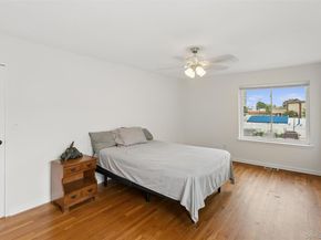 17 Alhambra Drive 17, Oceanside NY 11572