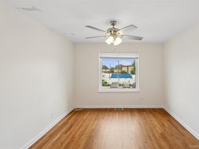 17 Alhambra Drive 17, Oceanside NY 11572