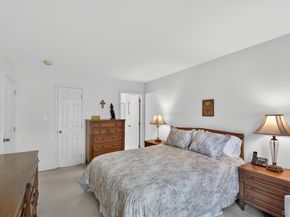 240-17 Oak Park Drive 73A, Douglaston NY 11362