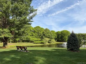252 Barn Swallow Court, Manorville NY 11949