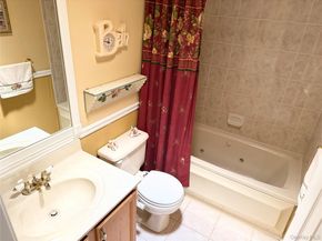 252 Barn Swallow Court, Manorville NY 11949