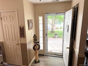252 Barn Swallow Court, Manorville NY 11949