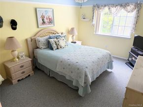 252 Barn Swallow Court, Manorville NY 11949