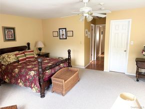 252 Barn Swallow Court, Manorville NY 11949