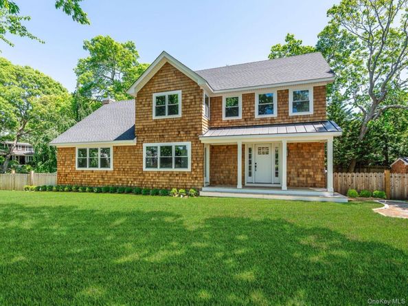 2 Heather Drive, Remsenburg NY 11960