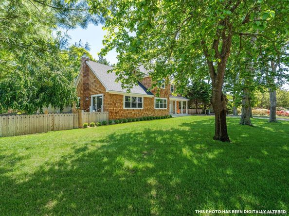 2 Heather Drive, Remsenburg NY 11960