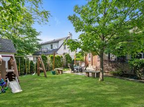 26 Latimer Court, Rockville Centre NY 11570