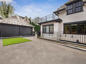 216 Beverly Road, Douglaston NY 11363