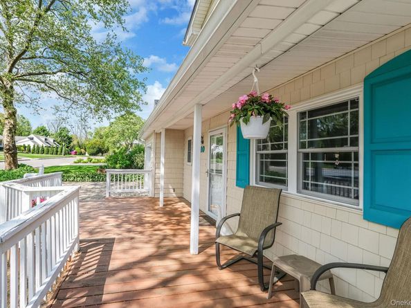 10 Magellan Avenue, Kings Park NY 11754