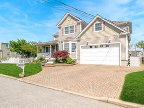 2683 Peconic Avenue, Seaford NY 11783