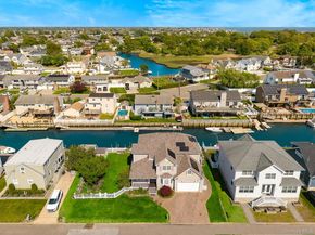 2683 Peconic Avenue, Seaford NY 11783