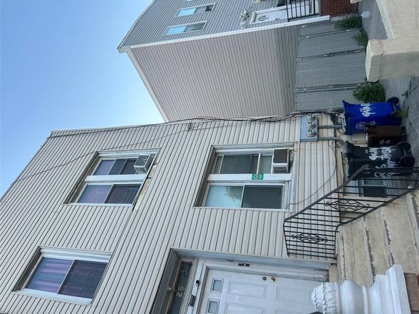 26 Gunther Place, Brooklyn NY 11233
