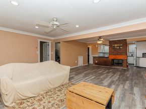 83 Brittle Lane, Hicksville NY 11801