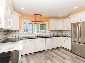 83 Brittle Lane, Hicksville NY 11801