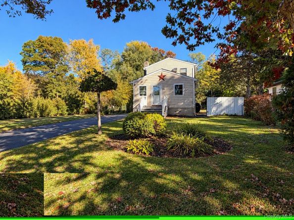 147 N Evergreen Drive, Selden NY 11784